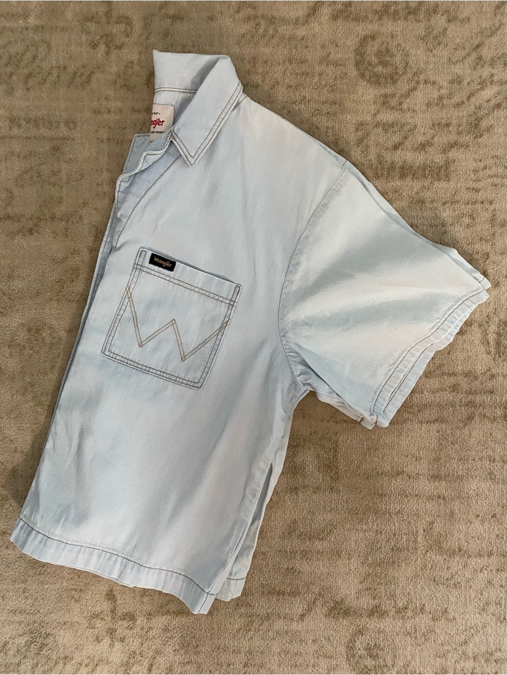 Wrangler Light Blue Denim Short-Sleeve Button Up Shirt